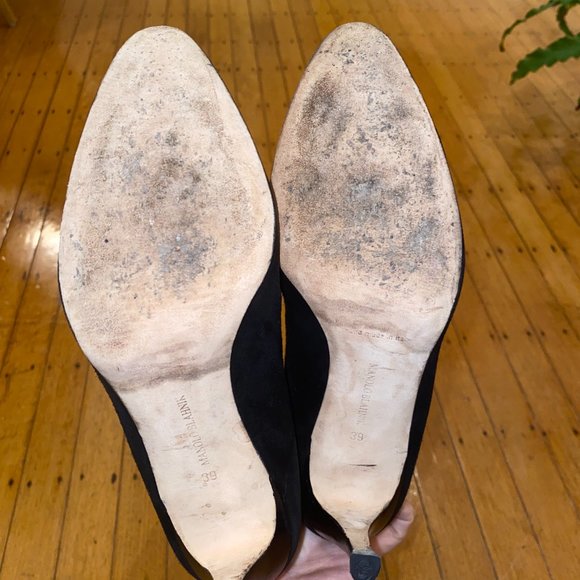 Manolo Blahnik Pamfilo Suede Knee Boots - Picture 5 of 5